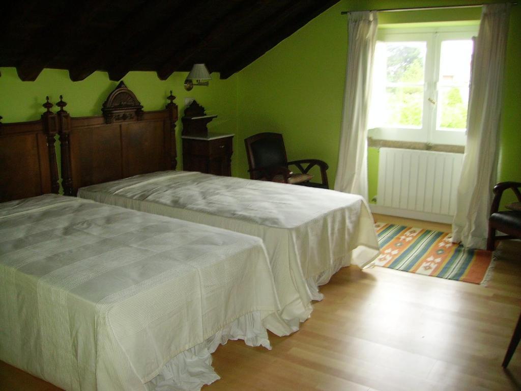Hotel Rural Casa Roja Cadavedo Oda fotoğraf